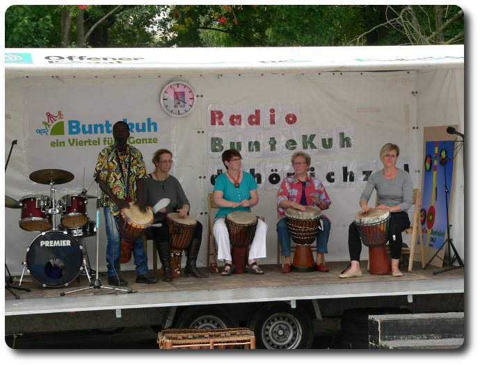 RBK Stand beim Stadtteilfest Buntekuh 2011 Trommelgruppe